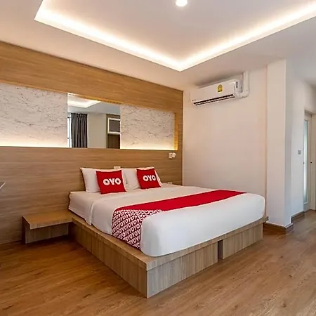 Oyo 753 Atnest Hostel